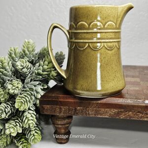 Vtg Homer Laughlin Sheffield 70s Olive Granada Green Ceramic Creamer Pitcher 7in